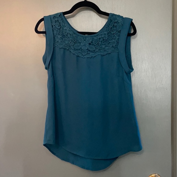 Dark green New Look top - Picture 1 of 3